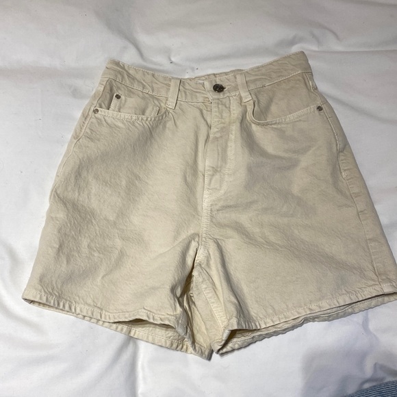 ✨HP✨ NWT Zara high rise mom shorts - Picture 8 of 9